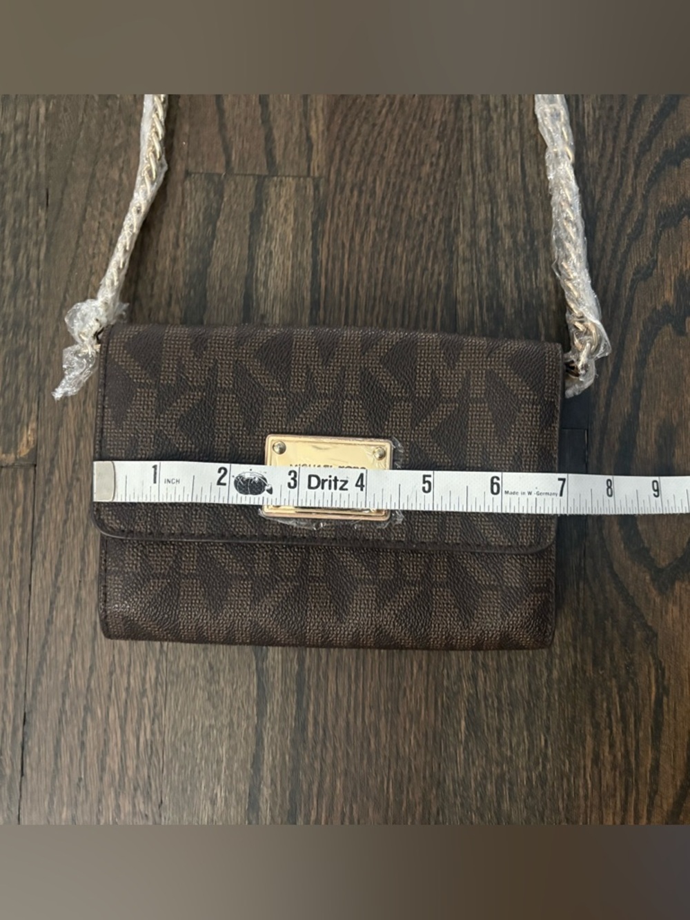 MICHAEL KORS | Purse | Brown Crossbody Bag with Gold Metal Hardware - Picture 11 of 16